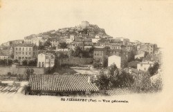 Pierrefeu, vue gnrale du village - Carte postale