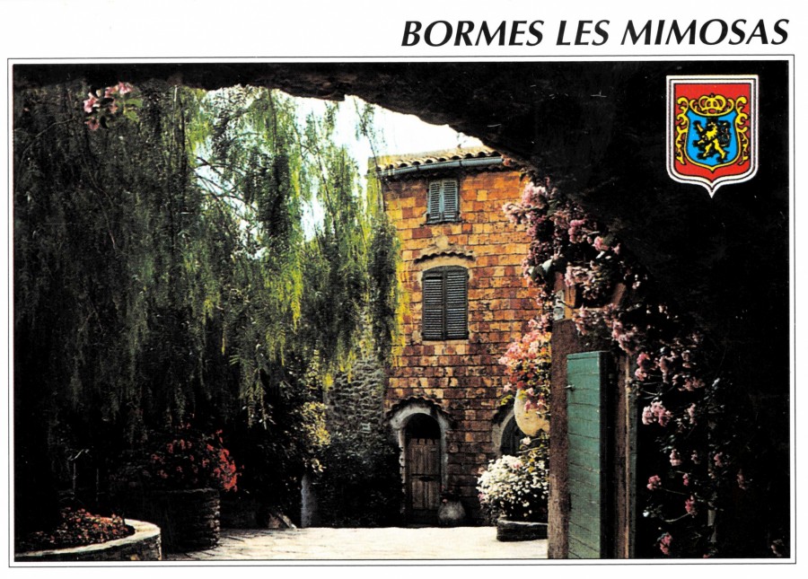 FR_AD83_2FIBORMES-LES-MIMOSAS100