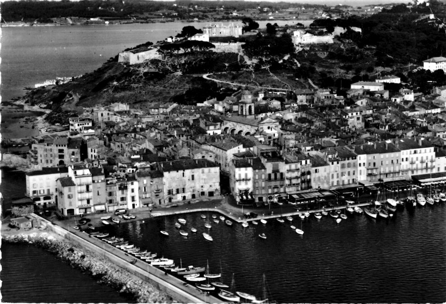 FR_AD83_2FISAINT-TROPEZ245