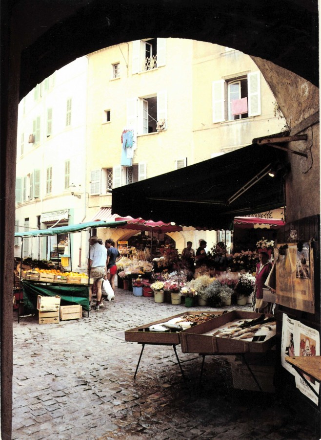 FR_AD83_2FISAINT-TROPEZ278