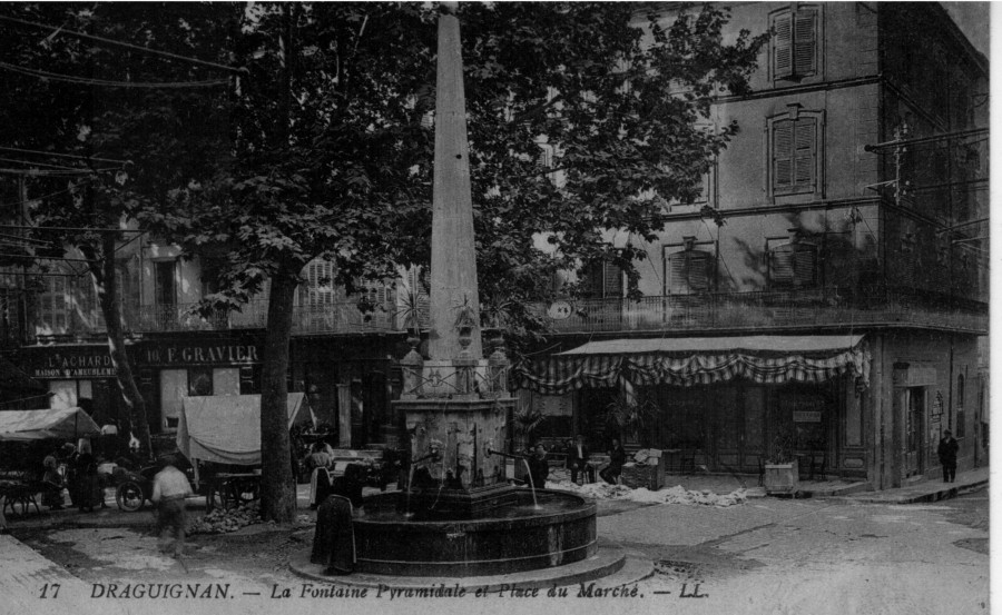 FRAD083_2FI DRAGUIGNAN188 001