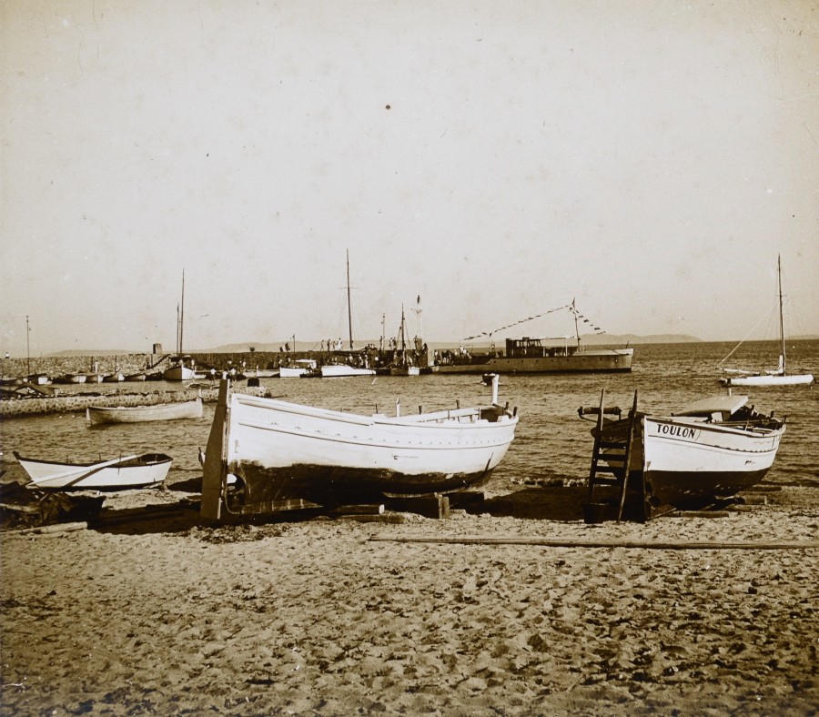 Barques sur la plage