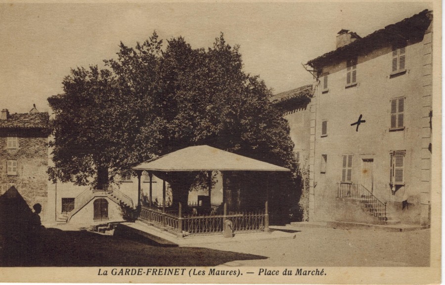 FRAD083_2FI LA GARDE-FREINET 012;jpg 001