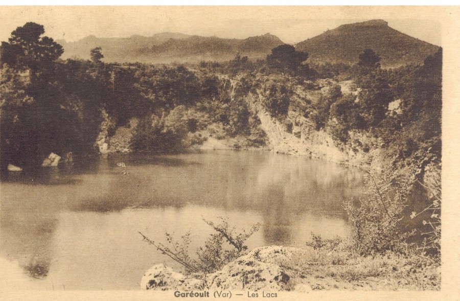 FRAD083_2FI GAREOULT 019;jpg 001