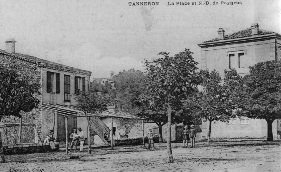 FRAD083_2FI TANNERON 019;jpg 001