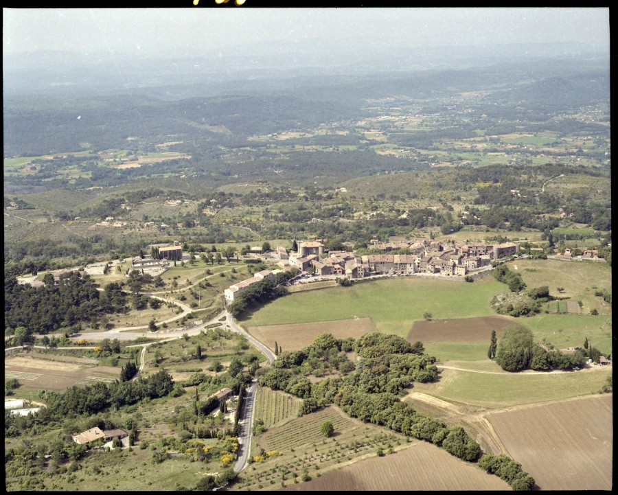 FRAD083_22FI_TOURTOUR_0002