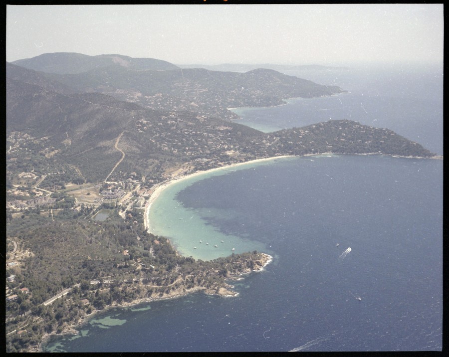 FRAD083_22FI_LAVANDOU_0072