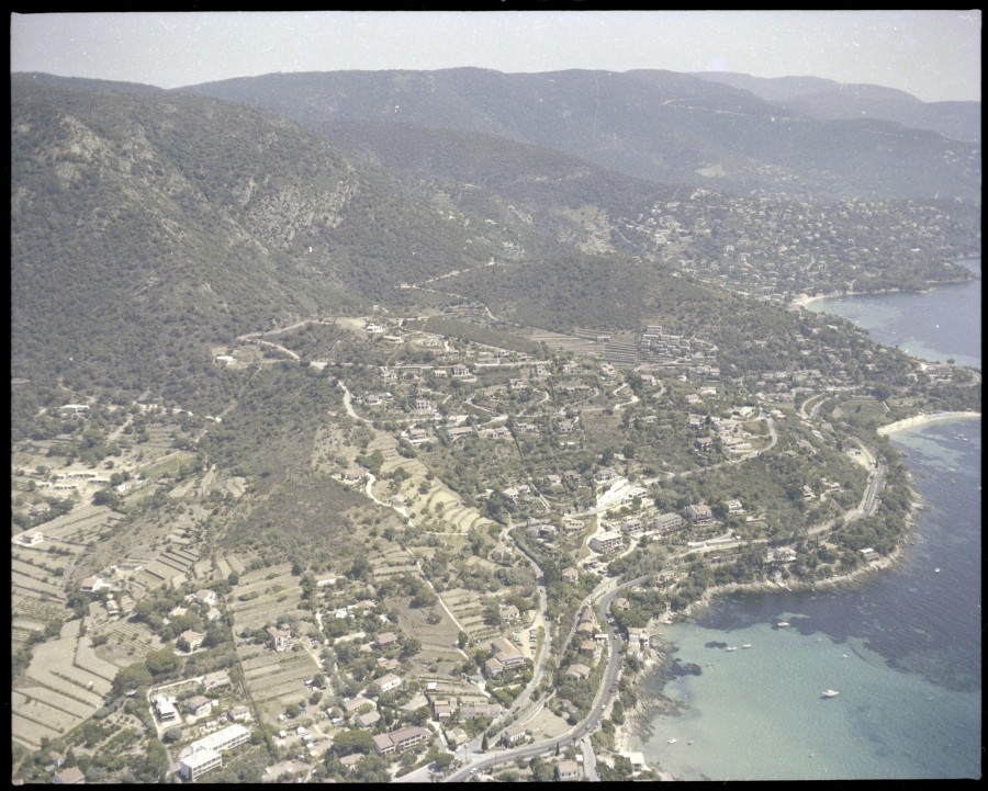 FRAD083_22FI_LAVANDOU_0089