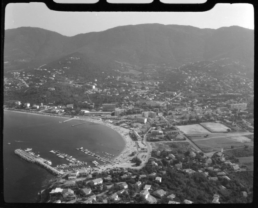 FRAD083_22FI_CAVALAIRE-SUR-MER_0274