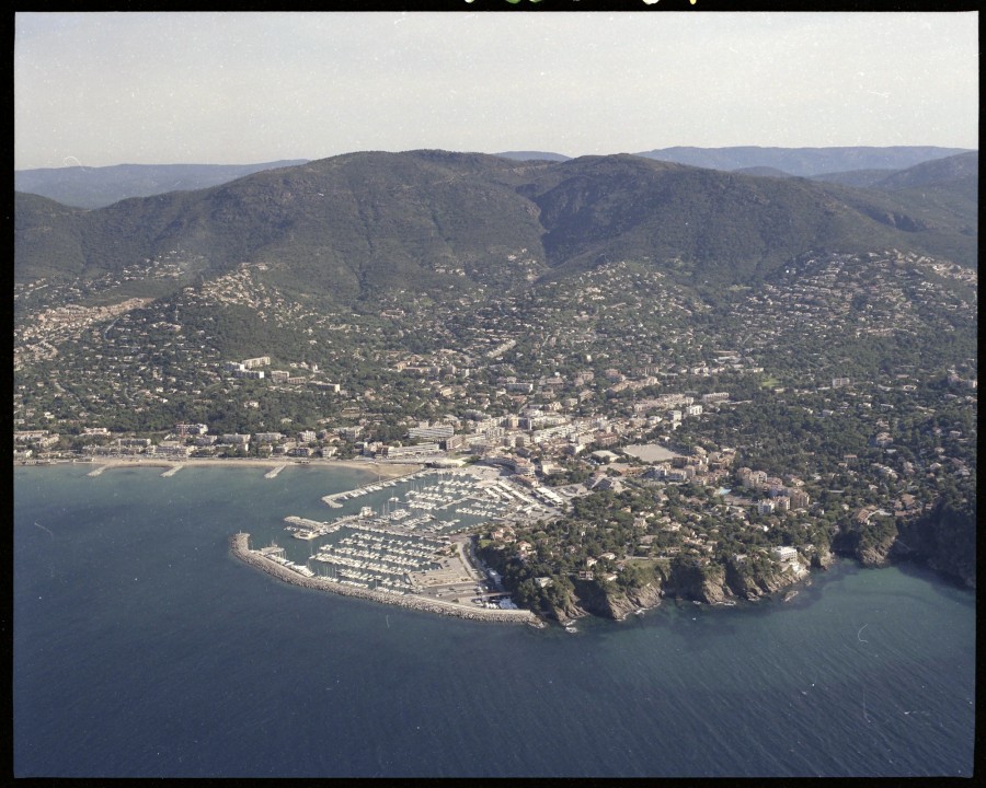 FRAD083_22FI_CAVALAIRE-SUR-MER_0326