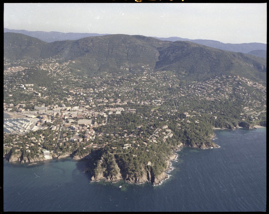 FRAD083_22FI_CAVALAIRE-SUR-MER_0328