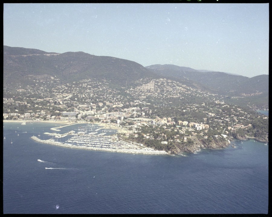 FRAD083_22FI_CAVALAIRE-SUR-MER_0339