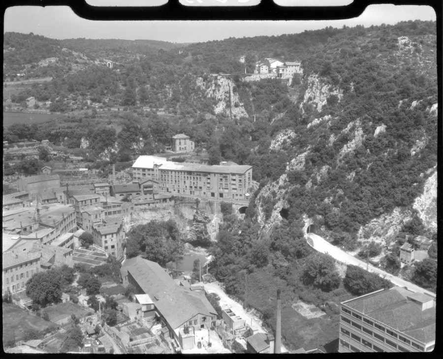 FRAD083_22FI_BARJOLS_0002