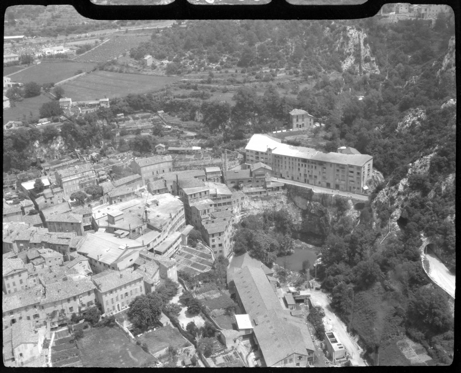 FRAD083_22FI_BARJOLS_0006