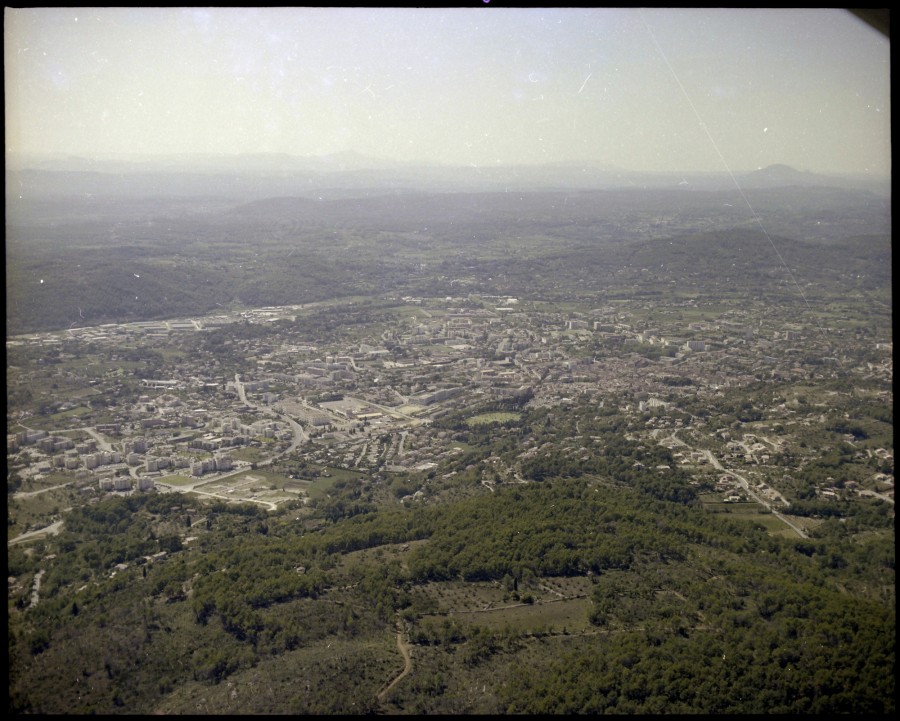 FRAD083_22FI_DRAGUIGNAN_0081