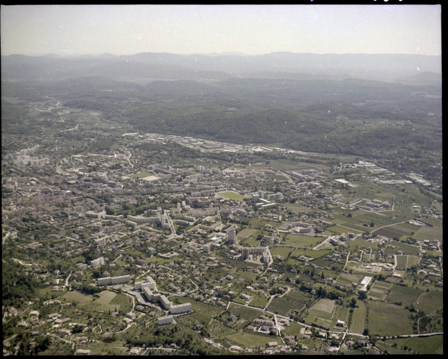 FRAD083_22FI_DRAGUIGNAN_0082