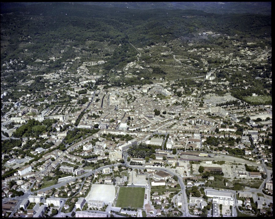 FRAD083_22FI_DRAGUIGNAN_0085