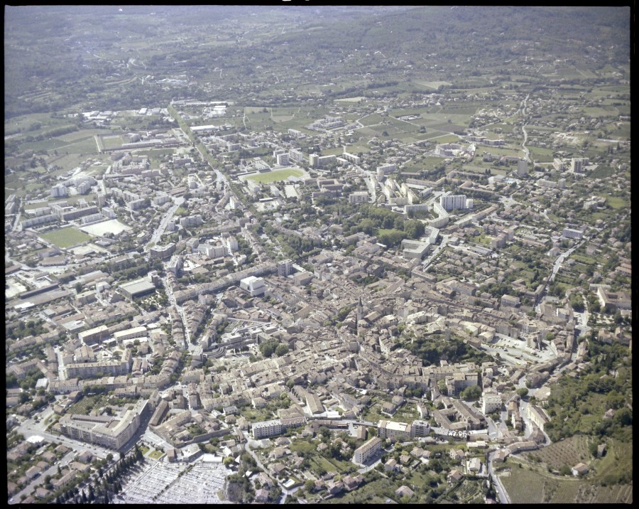 FRAD083_22FI_DRAGUIGNAN_0087