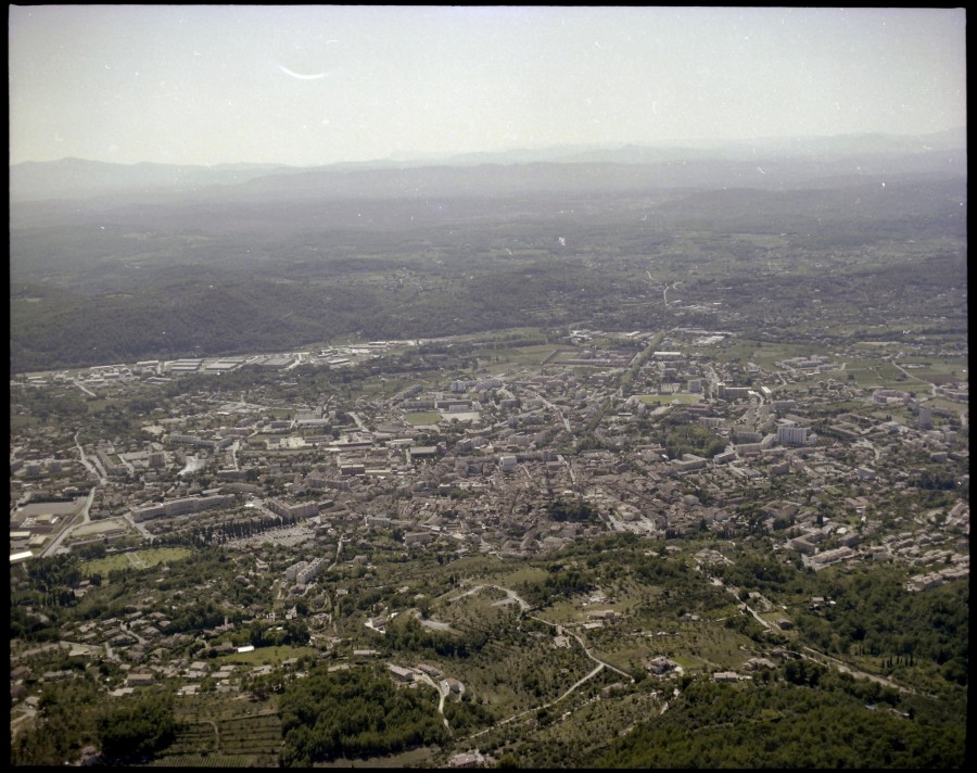 FRAD083_22FI_DRAGUIGNAN_0110