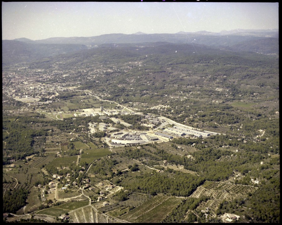 FRAD083_22FI_DRAGUIGNAN_0115