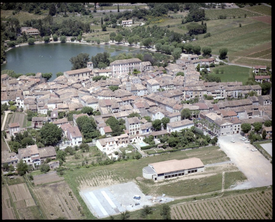 FRAD083_22FI_BESSE-SUR-ISSOLE_0003