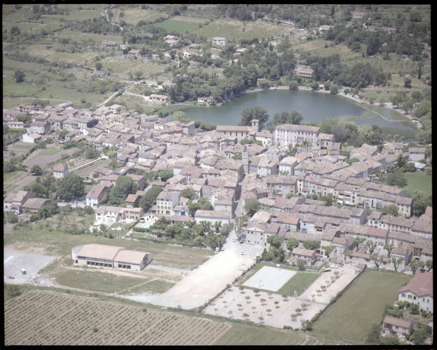 FRAD083_22FI_BESSE-SUR-ISSOLE_0004