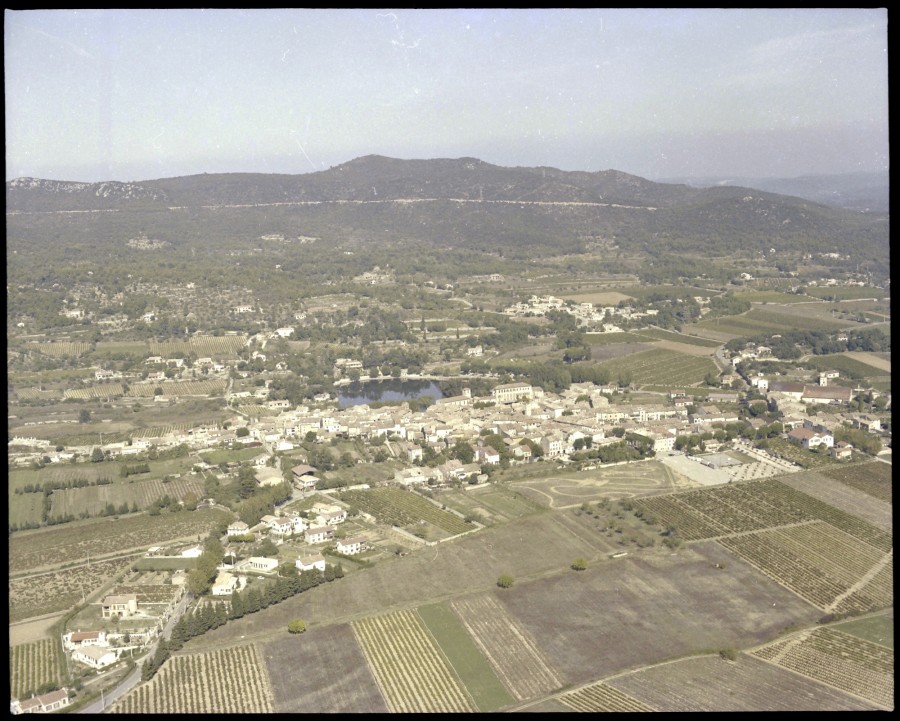 FRAD083_22FI_BESSE-SUR-ISSOLE_0022