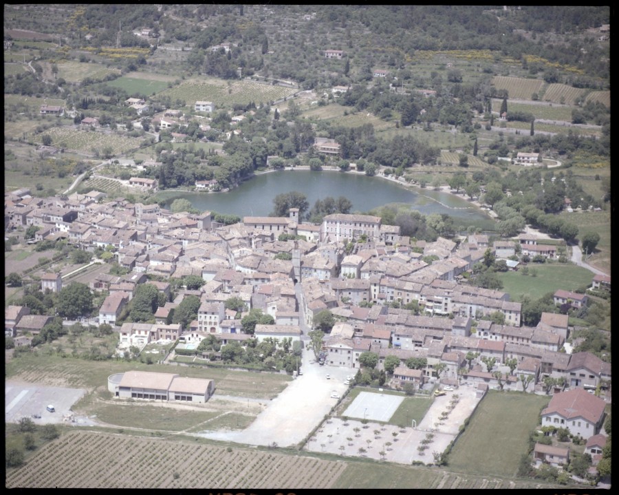 FRAD083_22FI_BESSE-SUR-ISSOLE_0029