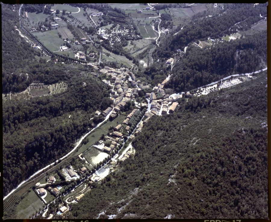 FRAD083_22FI_MEOUNES-LES-MONTRIEUX_0007