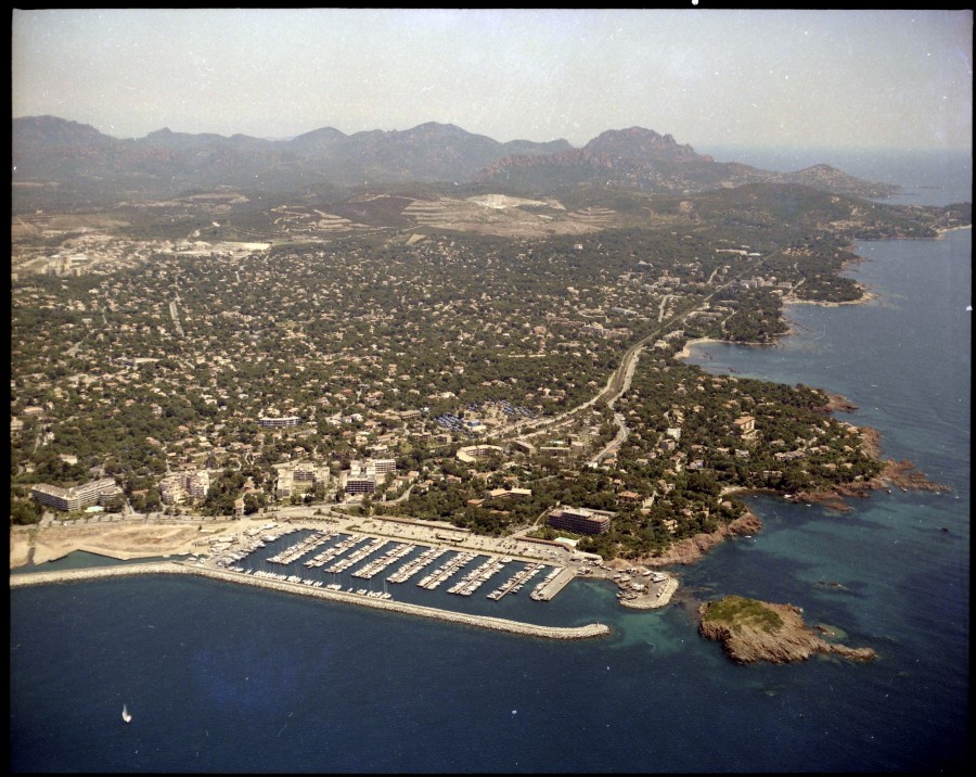 FRAD083_22FI_FREJUS_SAINT-RAPHAEL_0003