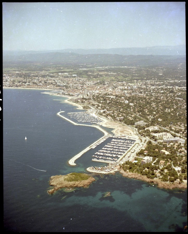 FRAD083_22FI_FREJUS_SAINT-RAPHAEL_0015