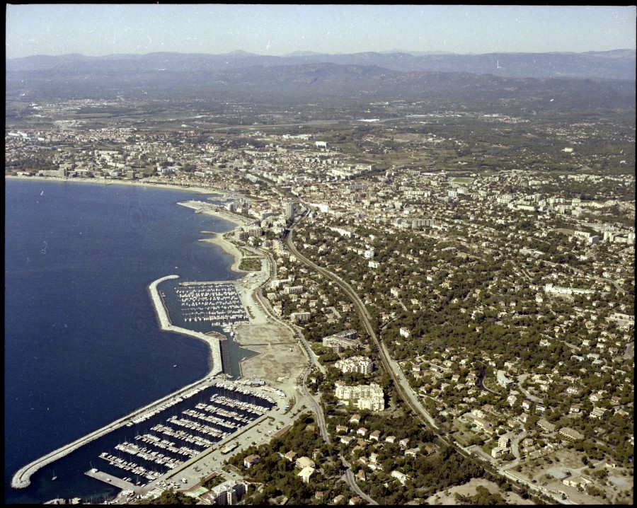 FRAD083_22FI_FREJUS_SAINT-RAPHAEL_0038