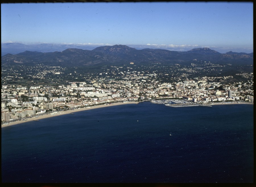 FRAD083_22FI_FREJUS_SAINT-RAPHAEL_0091