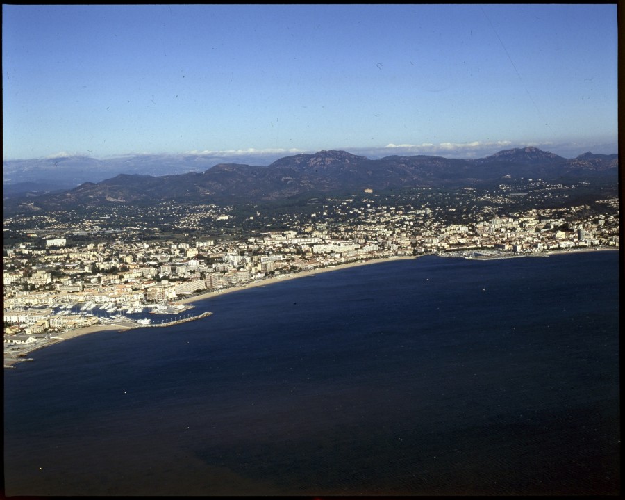 FRAD083_22FI_FREJUS_SAINT-RAPHAEL_0095