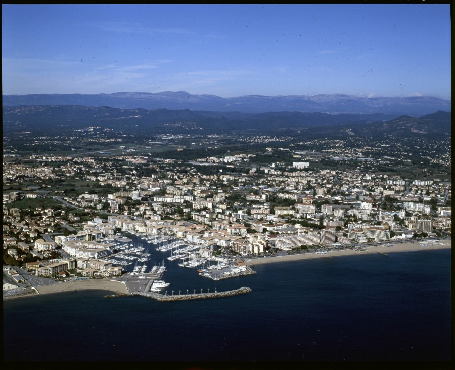 FRAD083_22FI_FREJUS_SAINT-RAPHAEL_0104