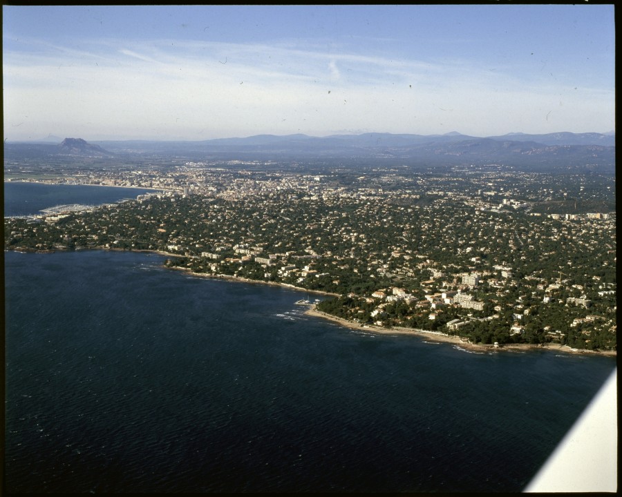 FRAD083_22FI_FREJUS_SAINT-RAPHAEL_0112