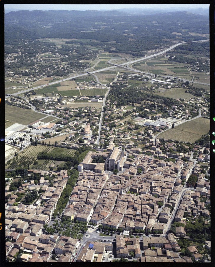 FRAD083_22FI_SAINT-MAXIMIN-LA-SAINTE-BAUME_0007