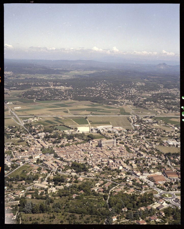 FRAD083_22FI_SAINT-MAXIMIN-LA-SAINTE-BAUME_0008