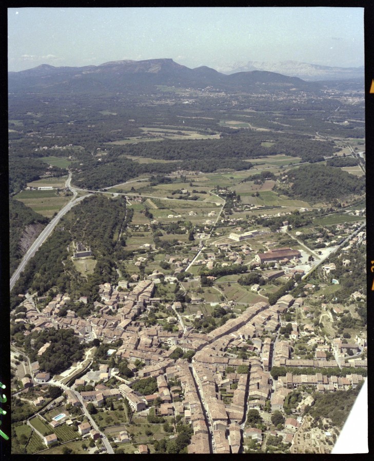 FRAD083_22FI_SAINT-MAXIMIN-LA-SAINTE-BAUME_0010