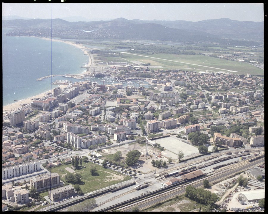 FRAD083_22FI_FREJUS_0154