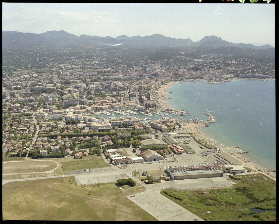 FRAD083_22FI_FREJUS_0196