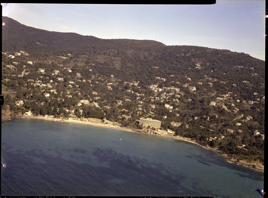 FRAD083_22FI_RAYOL-CANADEL-SUR-MER_0020