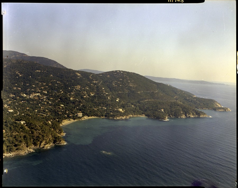 FRAD083_22FI_RAYOL-CANADEL-SUR-MER_0021