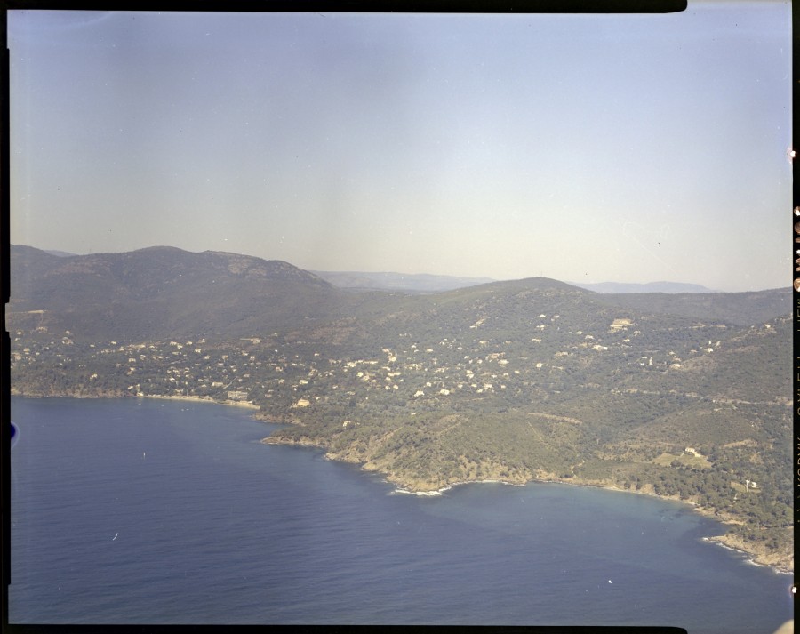 FRAD083_22FI_RAYOL-CANADEL-SUR-MER_0023