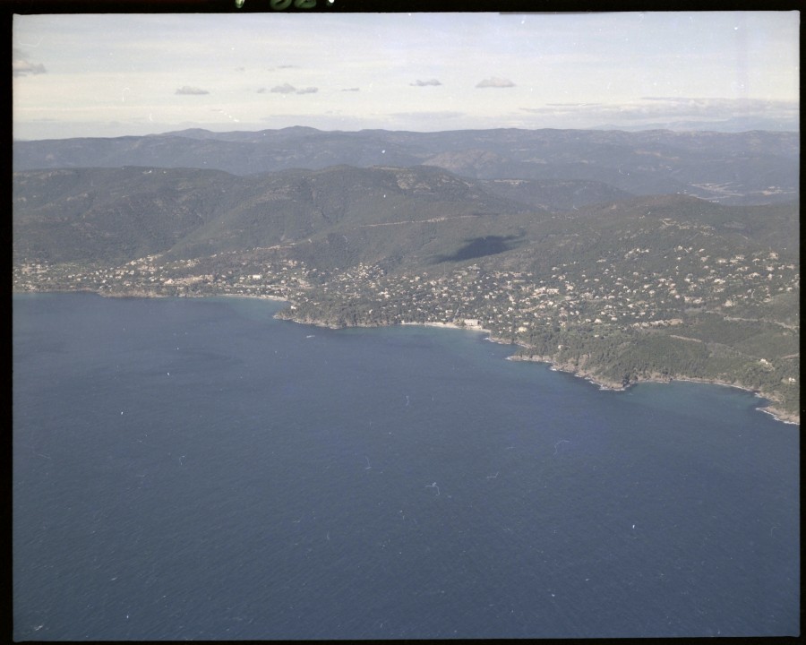 FRAD083_22FI_RAYOL-CANADEL-SUR-MER_0040