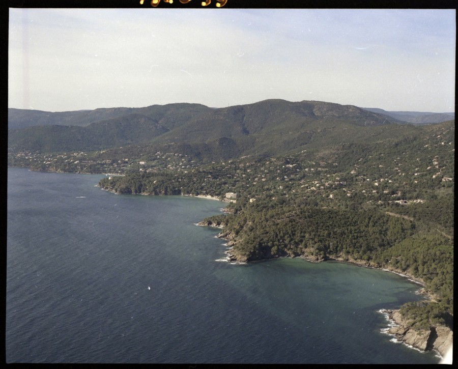 FRAD083_22FI_RAYOL-CANADEL-SUR-MER_0046