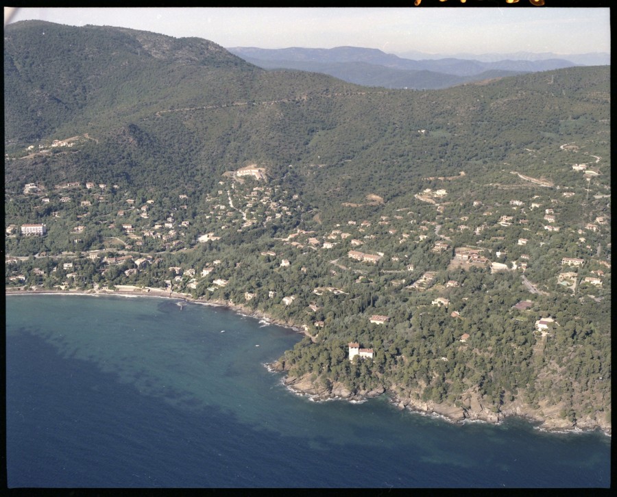 FRAD083_22FI_RAYOL-CANADEL-SUR-MER_0047