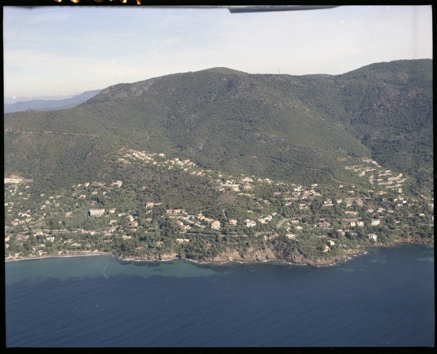 FRAD083_22FI_RAYOL-CANADEL-SUR-MER_0051