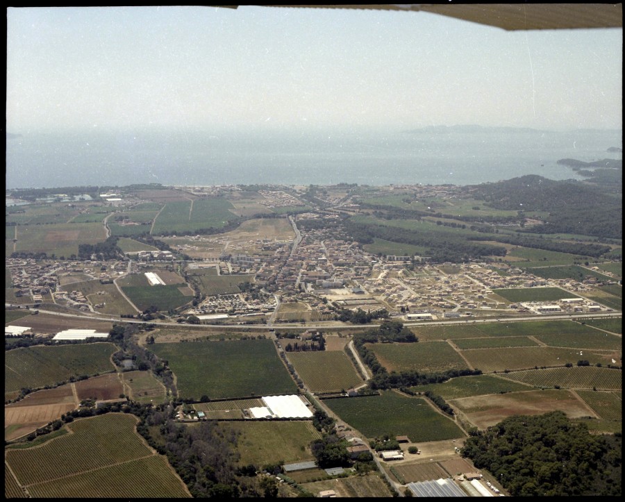 FRAD083_22FI_LONDE-LES-MAURES_0019