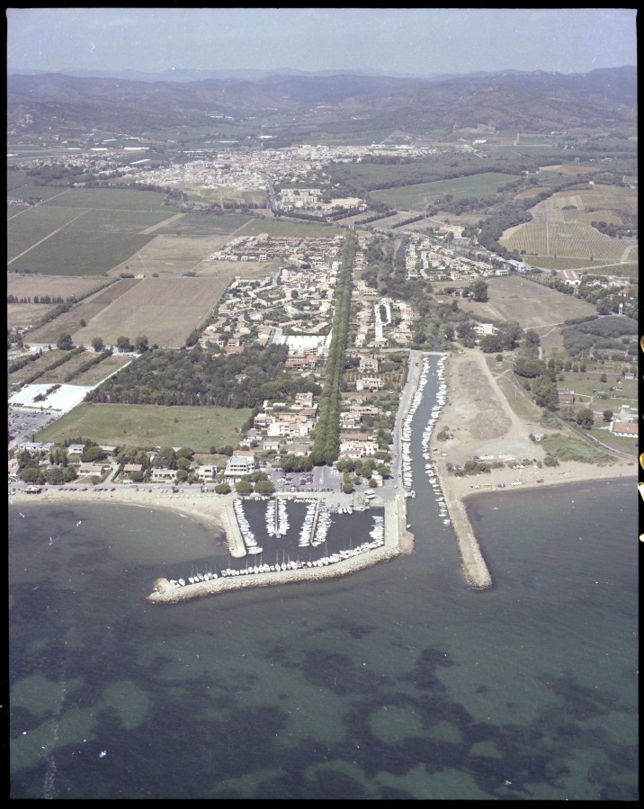 FRAD083_22FI_LONDE-LES-MAURES_0033